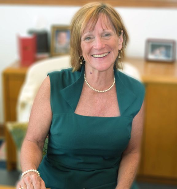 Ann Olson headshot