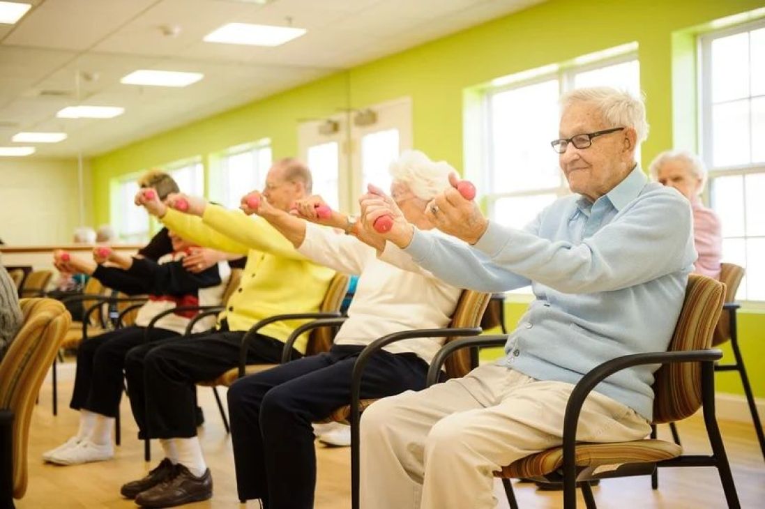 rise-and-shine-the-benefits-of-early-morning-exercise-for-older-adults-blog-image.jpeg
